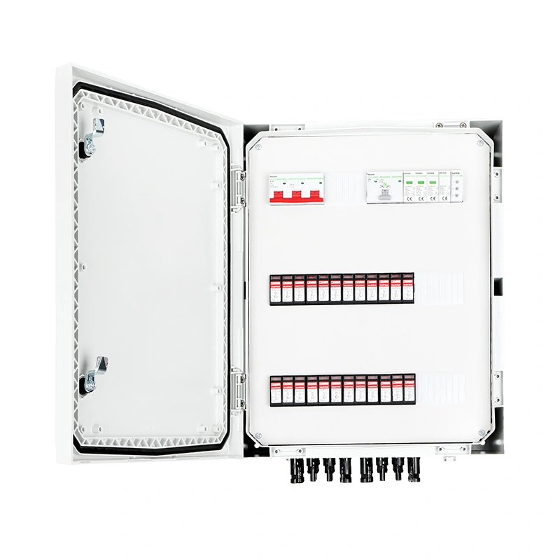 Rozdzielnica przyłączeniowa DC+AC z ogranicznikiem typ 1+2 8 x łańcuch 8 x MPPT