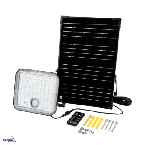 Naświetlacz solarny SOLPAR 30W 4800lm CCT IP65 z czujnikiem ruchu